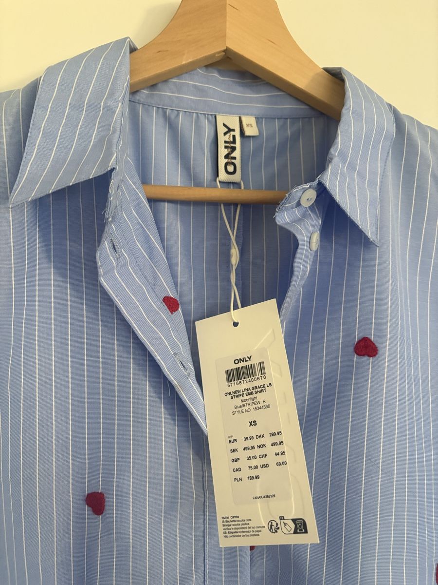 Camicette: Chemise rayée à cœurs – Nuovo e nell'imballaggio originale da lausanne venduto da cat_q9l6 1