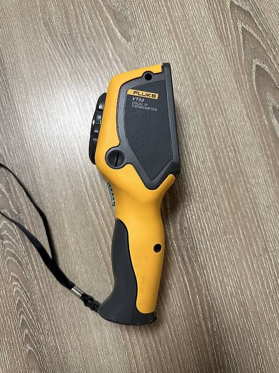 Messen: Caméra thermique  VT 02. FLUKE – Gebraucht aus ecublens von Panter34 1