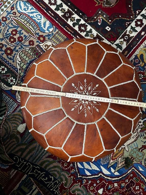 Cuscini: Ledersitzkissen Pouf – Usato da Bernhardzell venduto da Dorota07 2