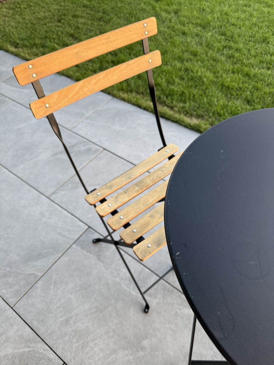 Fermob Tische: Fermob Bistrotisch und Stühle – Gebraucht aus Meilen von mwh_s7jm 3