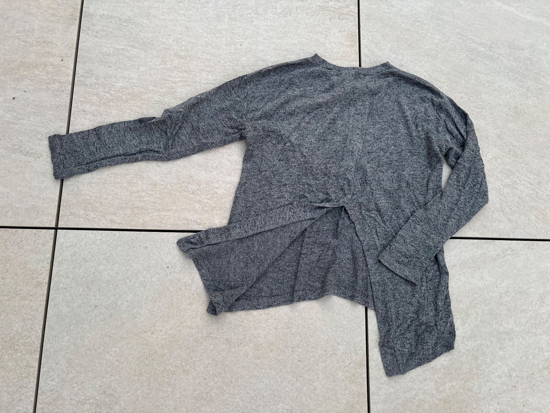 Pullover & Sweatshirts: XS-S_stylish – Gebraucht aus St-George von elena27 2