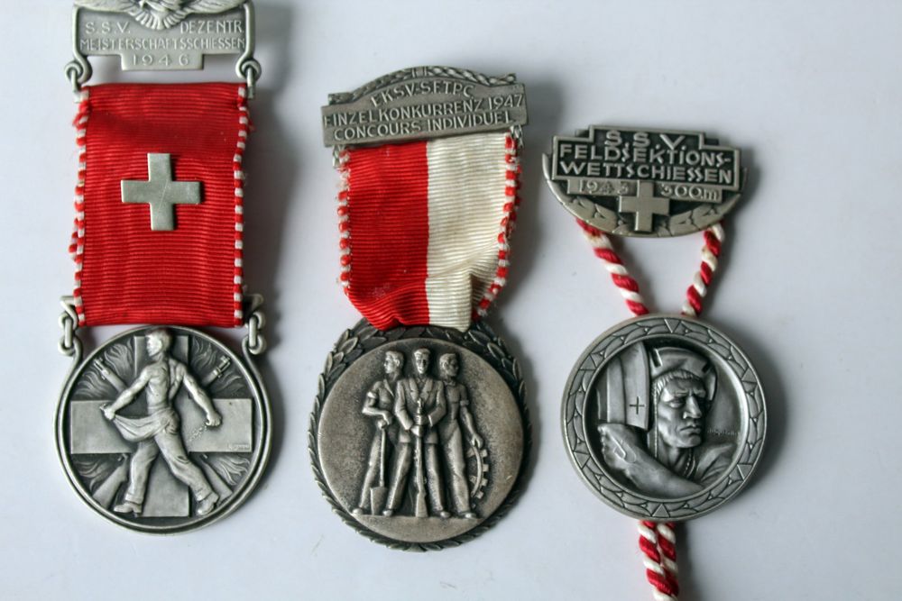 Medaillen: 20 Stück Schützenmedaillen aus den 1940er und 1950er Jahre – Gebraucht aus Roggwil BE von Hemhem 3
