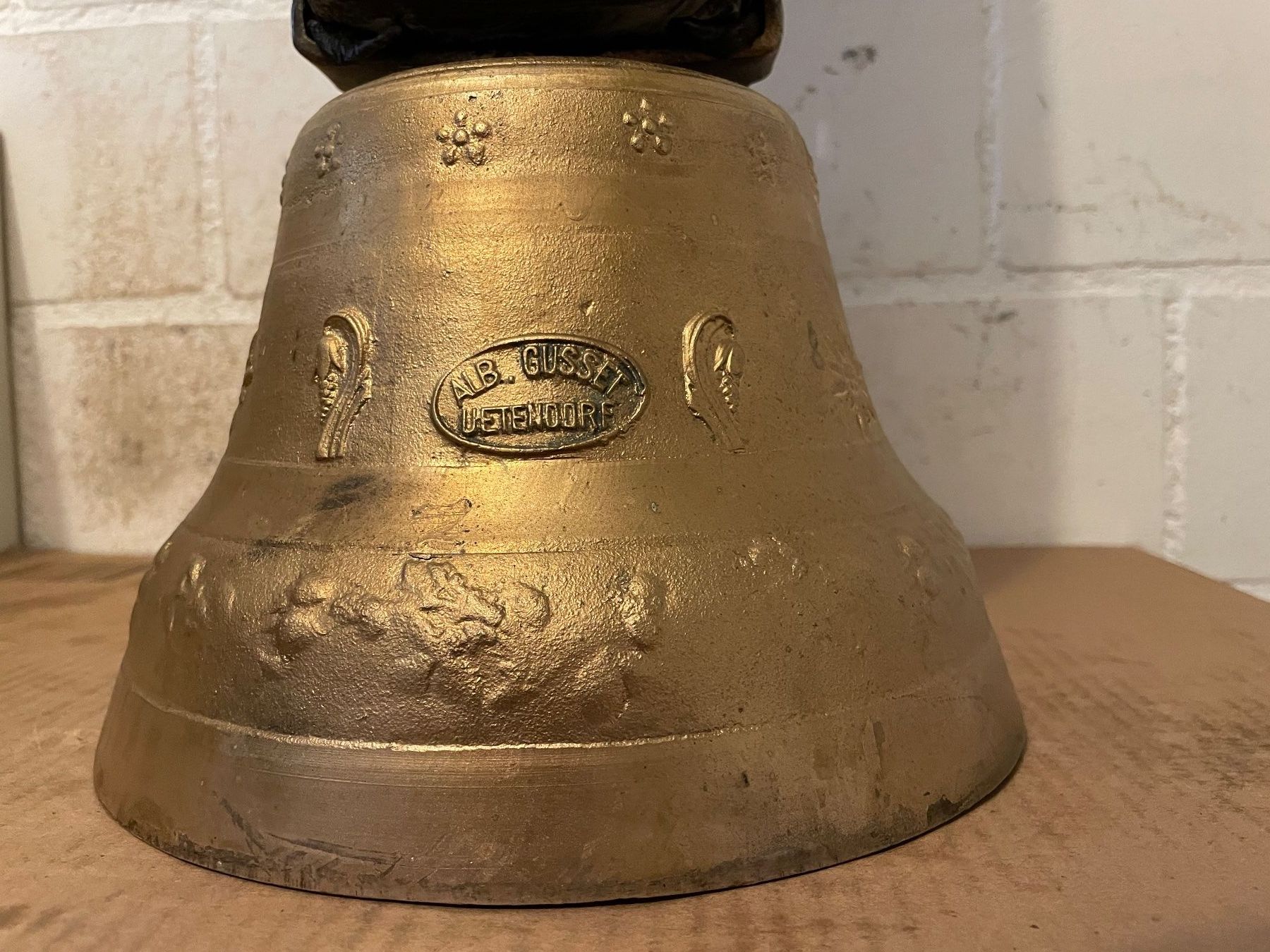 Cloches & sonnailles: Alte Glocke ab 1.00 Fr. – D'occasion à Birrhard par magisto52 6