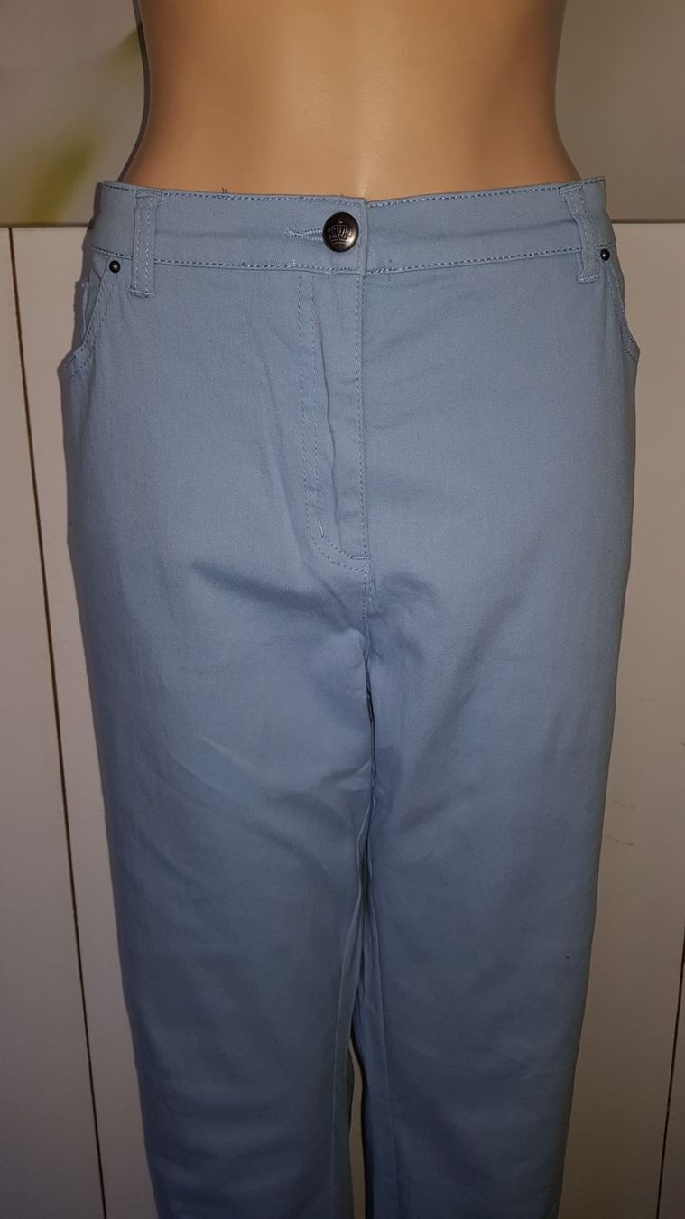 Jeans: PAOLA Jeans taille / Grosse 48 CH – Gebraucht aus Cossonay-ville von Super-Price-Quality 1