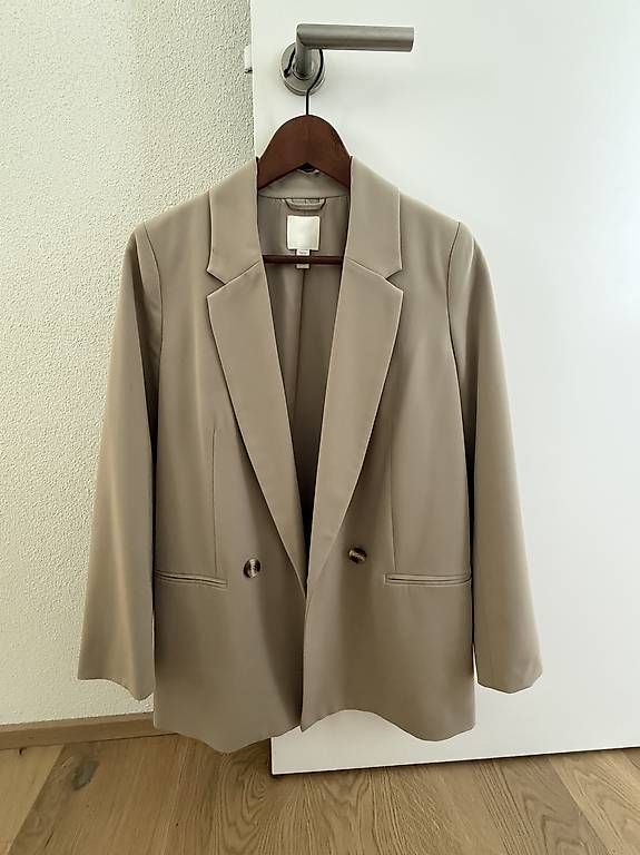 Jacken: H&M Blazer – Gebraucht aus Rüschlikon von nancygrau01