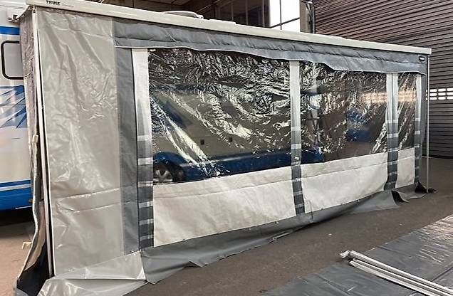 Verande & Tende da sole: Thule Vorzelt Wohnmobile – Usato da Grenchen venduto da schrol63 1
