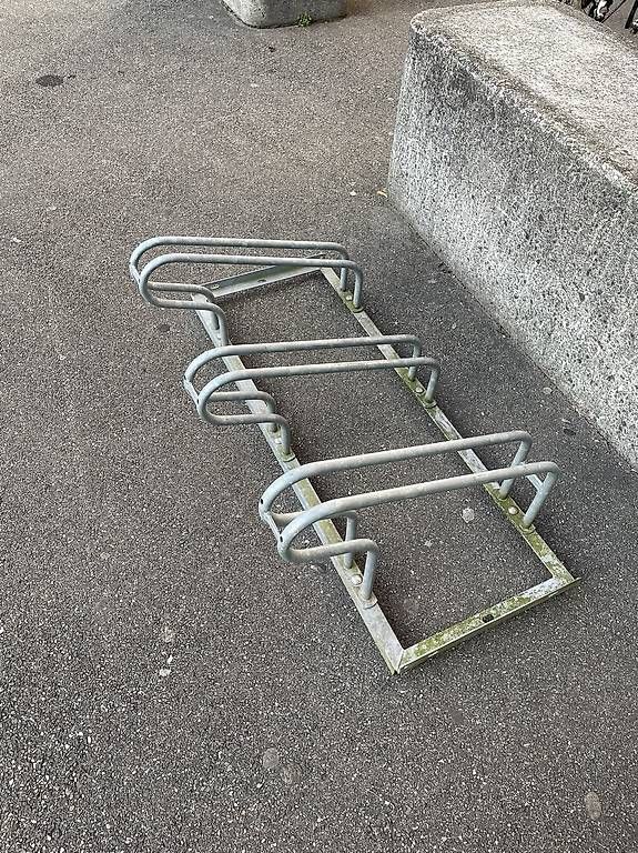 Veloständer: Veloständer 3er – Gebraucht aus Basel von Pia.Mi 1