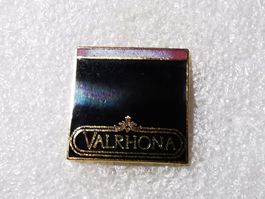 Ansteckpin 79: Valrhona