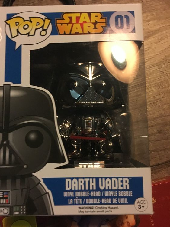 Funko Pop! Star Wars Darth Vader #1 – Version Chrome Collector