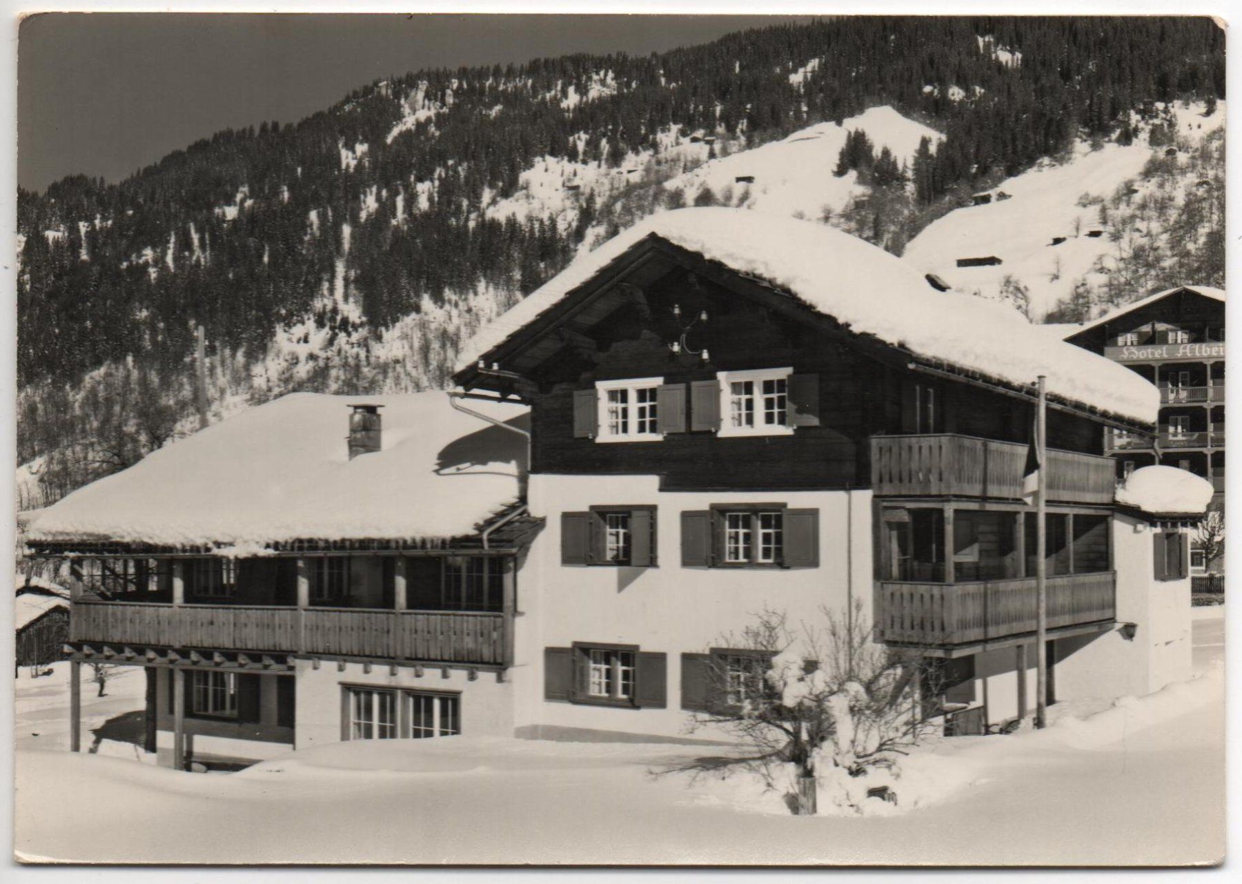 Ansichtskarten: KLOSTERS-DORF Chalet Bellaval – Gebraucht aus Jona von philajona