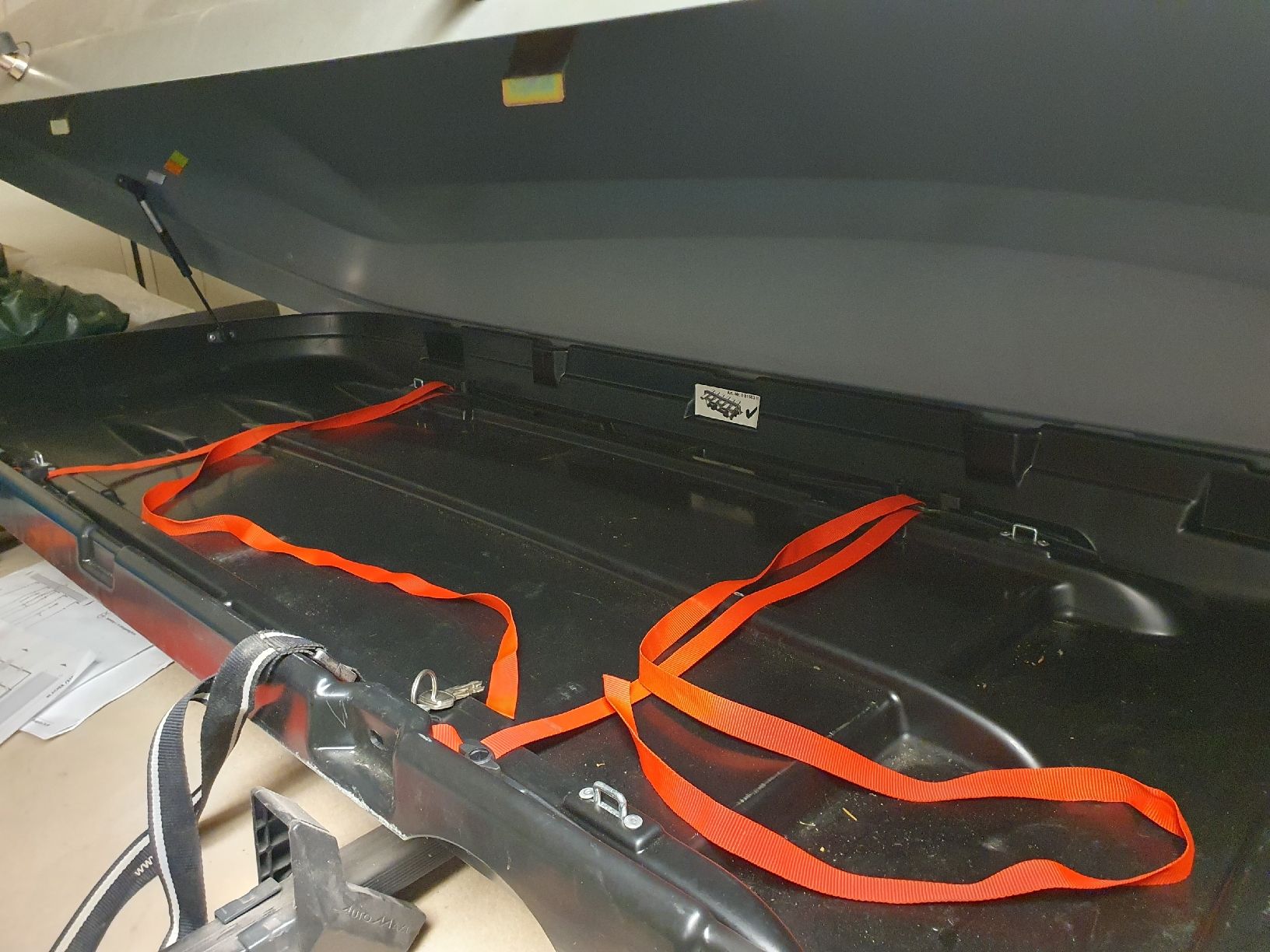 Gamaparts Box da tetto: Dachbox Gammaparts 330 – Usato da Herznach venduto da VwGolfer 1