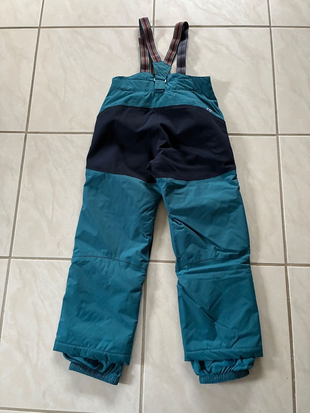 Finkid Pantaloni: Finkid Skihose Gr. 130/140 – Usato da Kaisten venduto da Schmetterling75 1