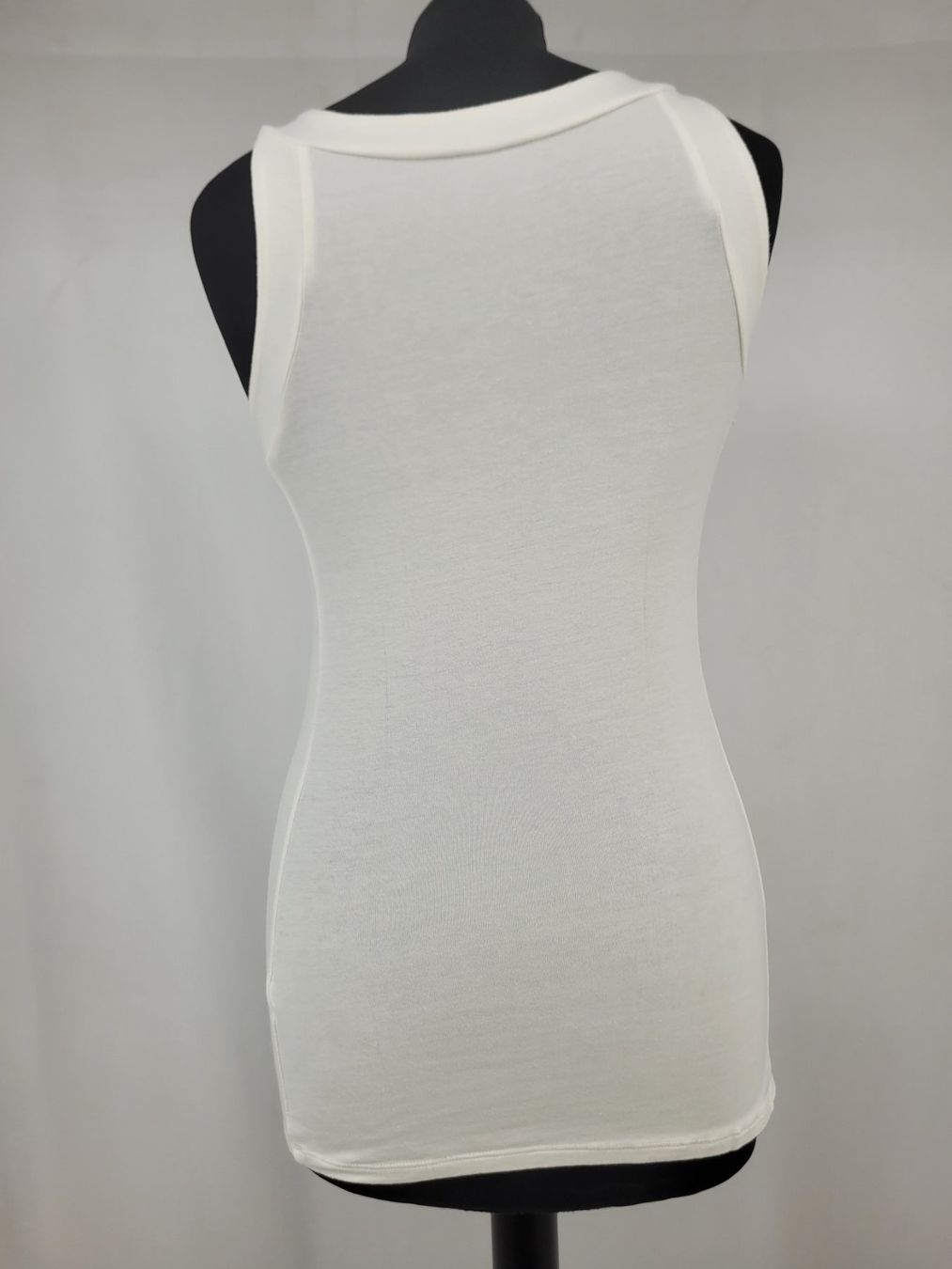 Scott Tops: LAURA SCOTT Haut Blanc – D'occasion à Lausanne par PlusValue_Lausanne 1
