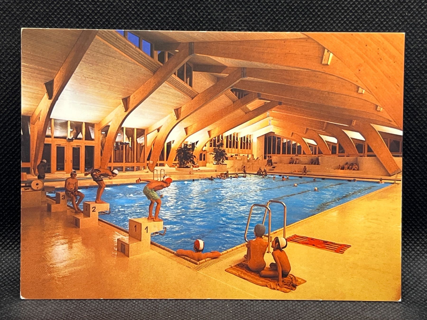 Cartes postales: Gstaad: Hallenbad – D'occasion à Widnau par Brusi9