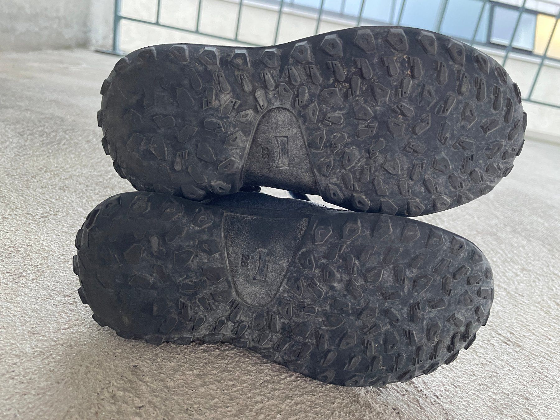 Camper Chaussures garçon: Camper Winterschuhe (28) – D'occasion à Zürich par papillon8000 3
