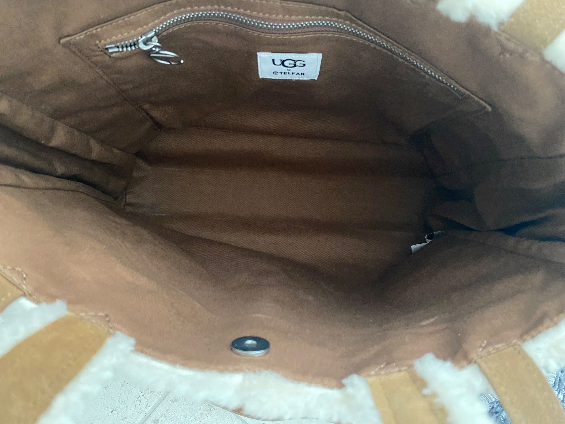 Ugg Borse da donna: UGG x TELFAR Shearling Tote – Usato da Kilchberg ZH venduto da Nuni1957 5