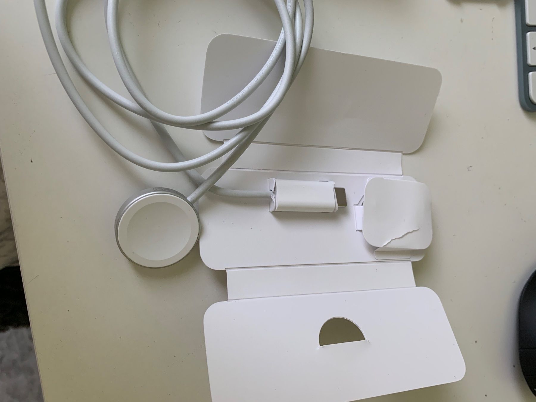 Apple Smartwatch: Apple Watch Series 7, 41mm – Usato da Steinach venduto da YvMe 5