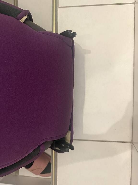 Poltrone: Kindersitze violett und schwarz – Usato da Kriens venduto da mic_bv7y 4