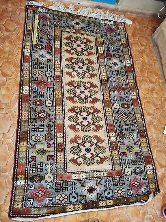 Tappeti: Milas Teppich, Wollteppich, Orientteppich, Türkischer Teppic – Usato da Wiedlisbach venduto da Kreislaufmaterial