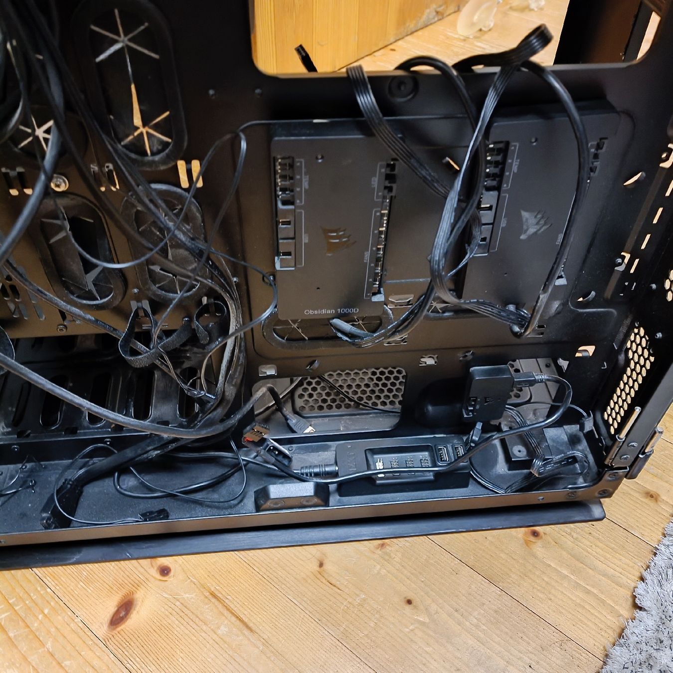 Corsair Custodie: Corsair 1000D – Usato da Lengnau AG venduto da Stook87 6