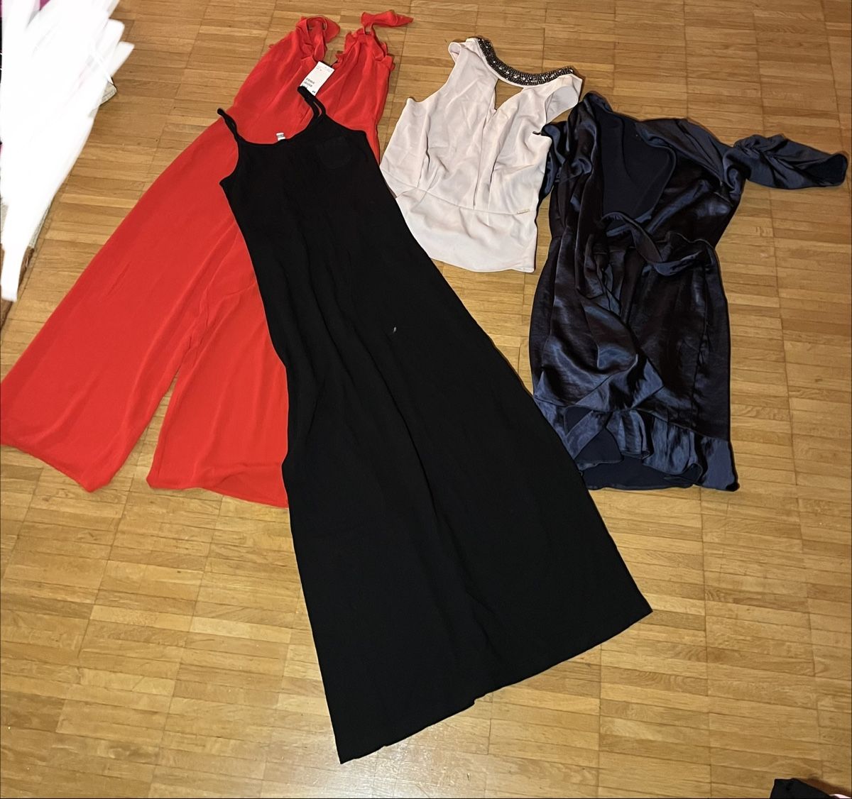 Lotti di vestiti: Kleiderpaket S – Usato da Untersiggenthal venduto da Sonnenschein015 1