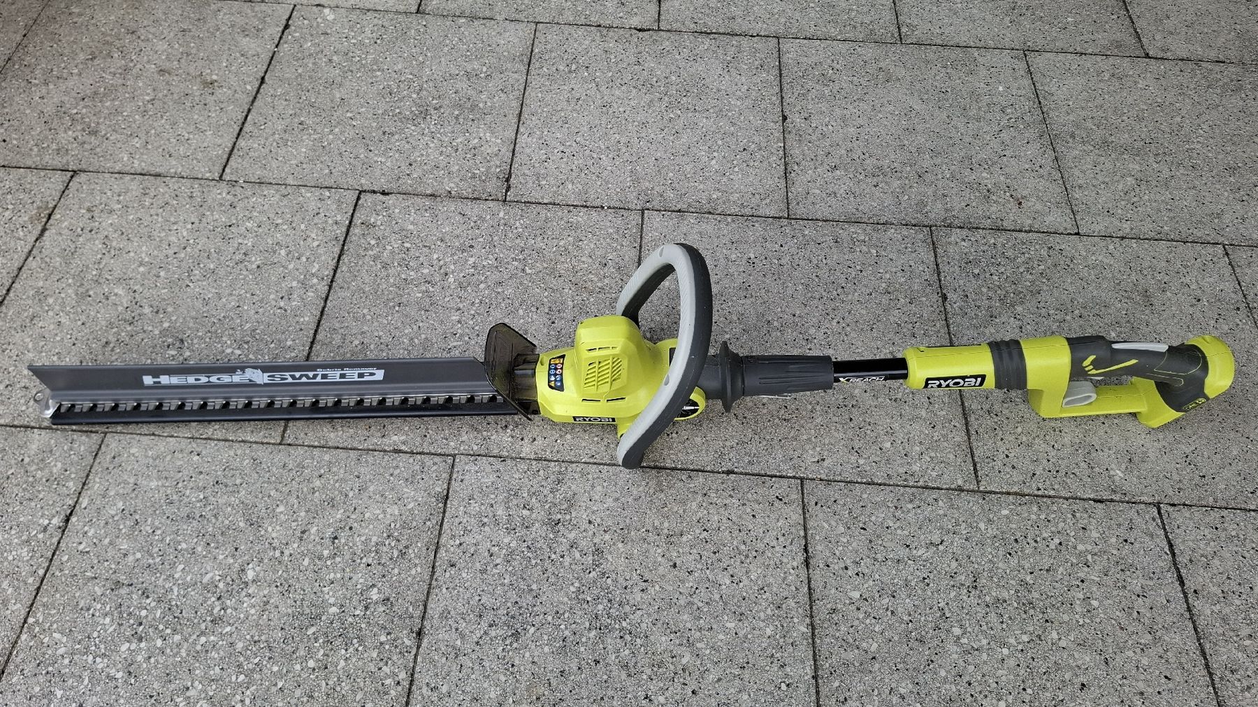 Ryobi Tutti gli attrezzi: Ryobi-Set: Rasentrimmer und Heckenschere – Usato da Neunkirch venduto da seahorse78 2