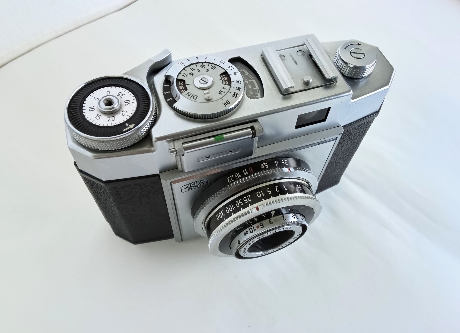 Zeiss Fotocamera: Zeiss Ikon PRONTOR SVS,  – Usato da Feldbach venduto da carlotta111 1
