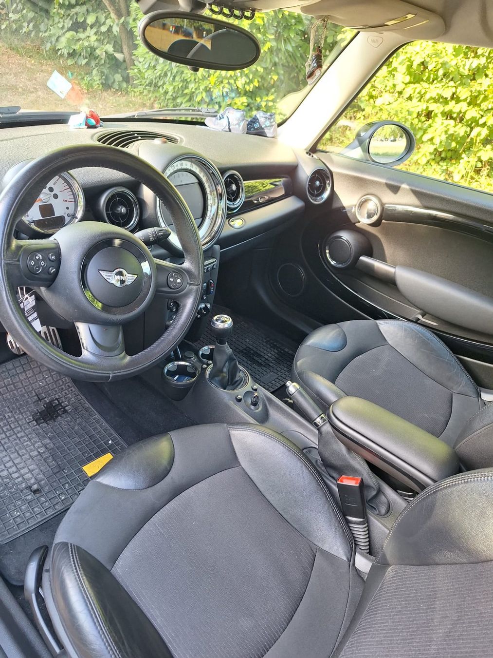 Mini Autos: Mini Cooper S – D'occasion à Benken SG par teak12 3