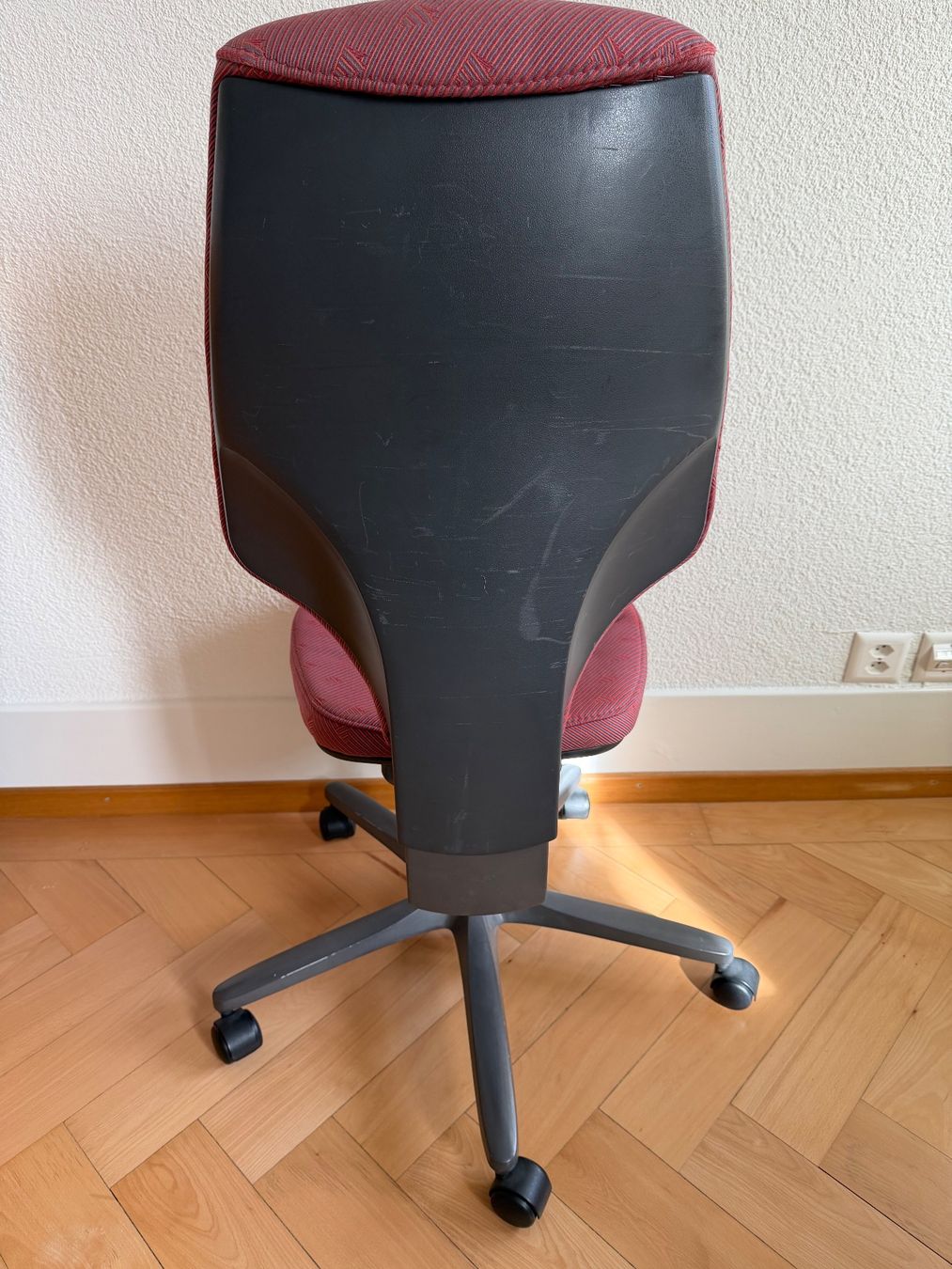 Sedie: Alter und bequemer Bürostuhl – Usato da Bern venduto da ybu_n968 1
