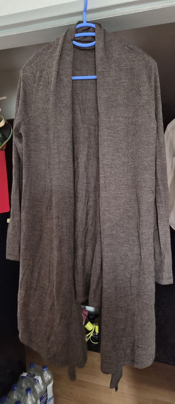 Giacche: passport Strickjacke Gr. 38 – Usato da Frenkendorf venduto da Moon111