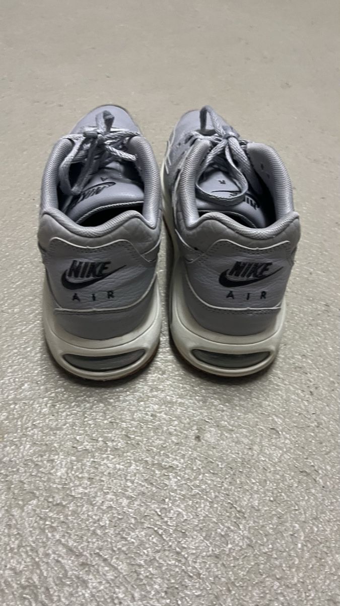Nike Scarpe da donna: Turnschuhe Nikeair max – Usato da Oberwil BL venduto da Valentina99 3