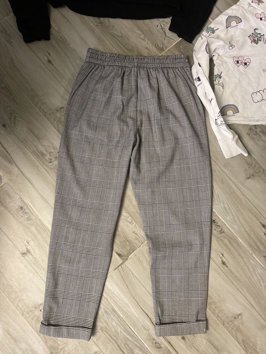 H&M Lotti & Set di vestiti: Süsses H&M Kleiderpaket Gr.134 – Nuovo (secondo la descrizione) da Obergerlafingen venduto da cabo4 2