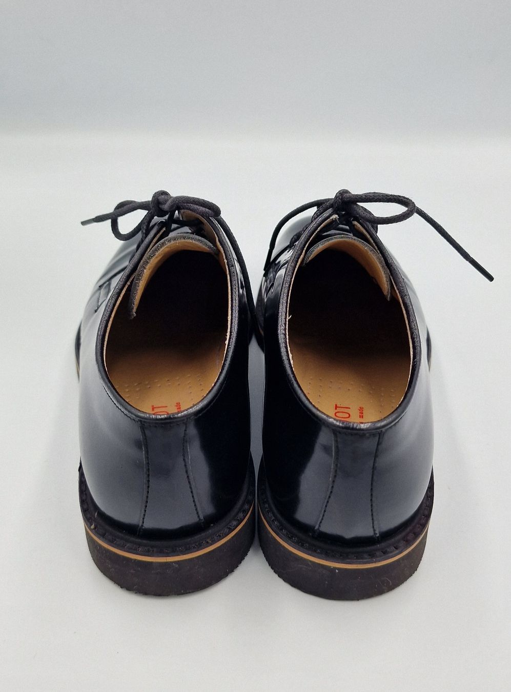 Navyboot Scarpe da donna: Navyboot Lackschuhe, Grösse 37.5, Schwarz, Swiss Made – Nuovo (secondo la descrizione) da Affeltrangen venduto da Szafaoli 3