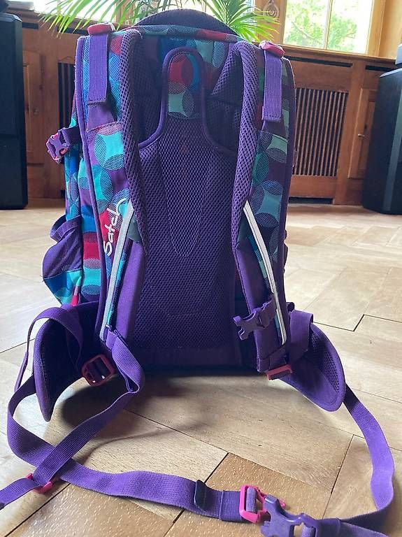 Borse & Zaini: satch Schulrucksack gebraucht violett farbig – Usato da Thun venduto da Lupinmela 2