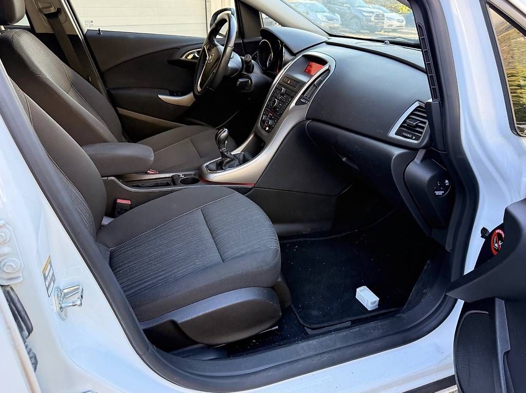 Autos: Opel Astra 1.4  – Gebraucht aus Muhen von Vito-Automobile 6