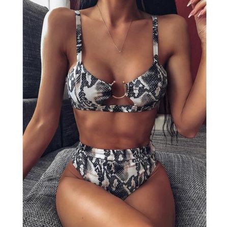 Neues Bikini Gr S mit Schlangenmuster