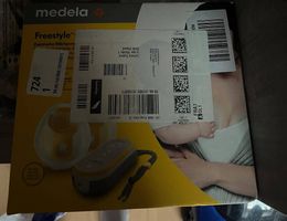 Milchpumpe Medela handsfree & Haaka