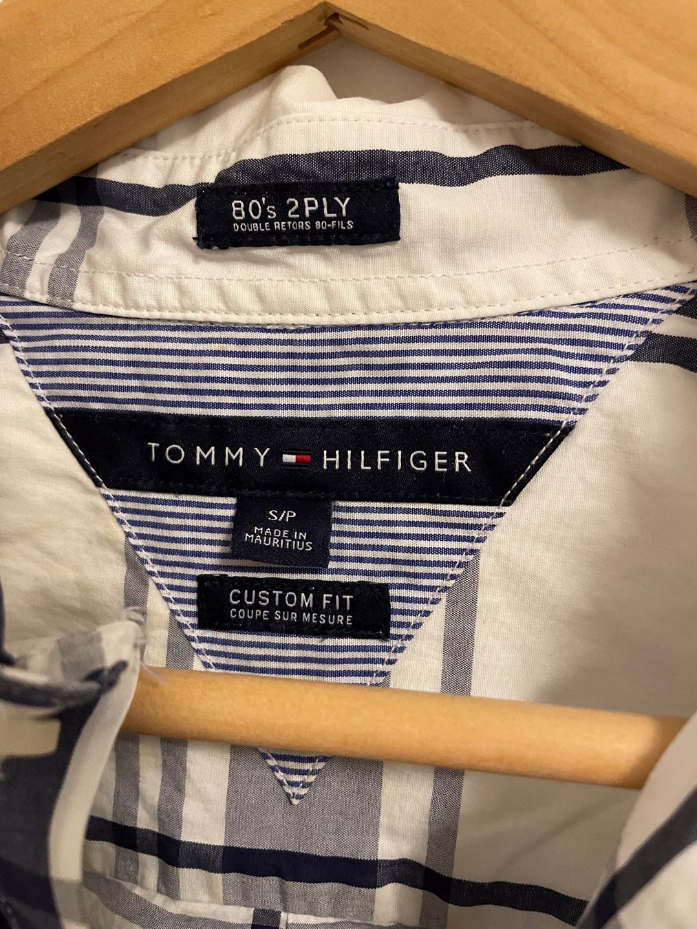 Tommy Hilfiger Camicie: Chemise Tommy Hilfiger S – Usato da Losone venduto da Misssslucie 1