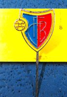 FC BASEL ANSTECKNADEL ALT GEPRÄGT LACKIERT VINTAGE OLDI