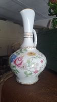 Vase en porcelaine décor floral bordure dorée hauteur 25cm