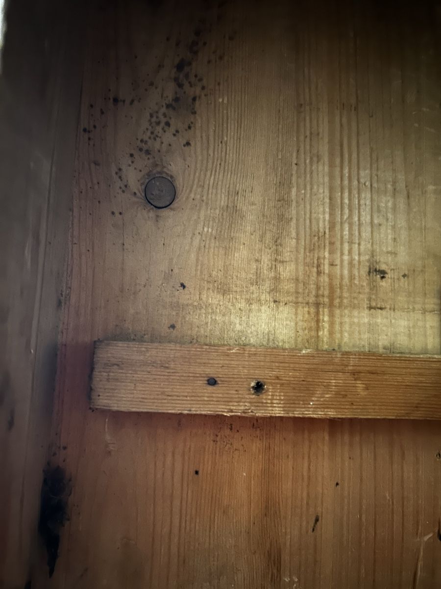 Armadi: Shabby chic Schrank – Usato da Basel venduto da JasminJE 5