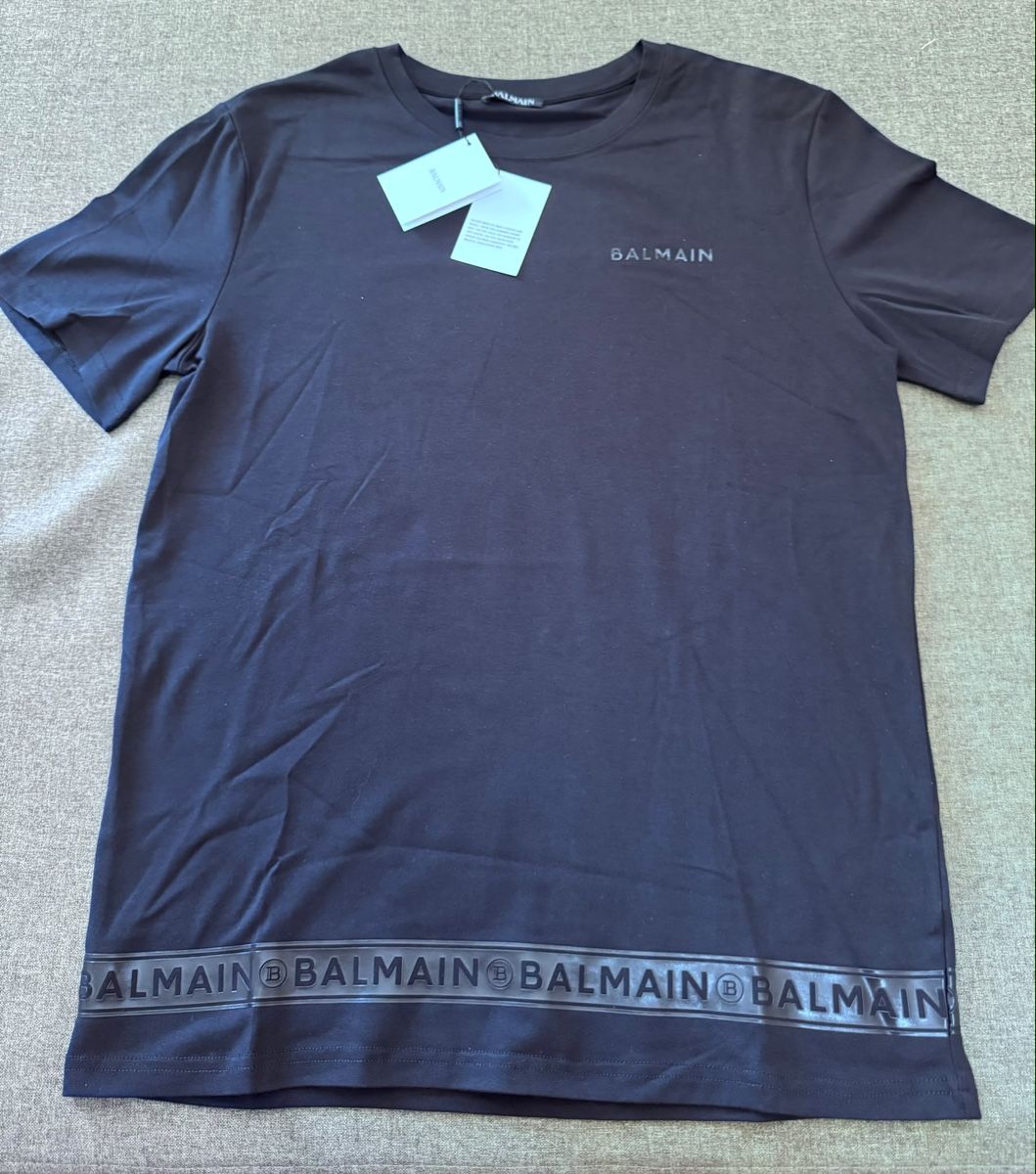 Balmain T-Shirts: T-Shirt Balmain M – Neu und originalverpackt aus Luzern von Arbey_romero80