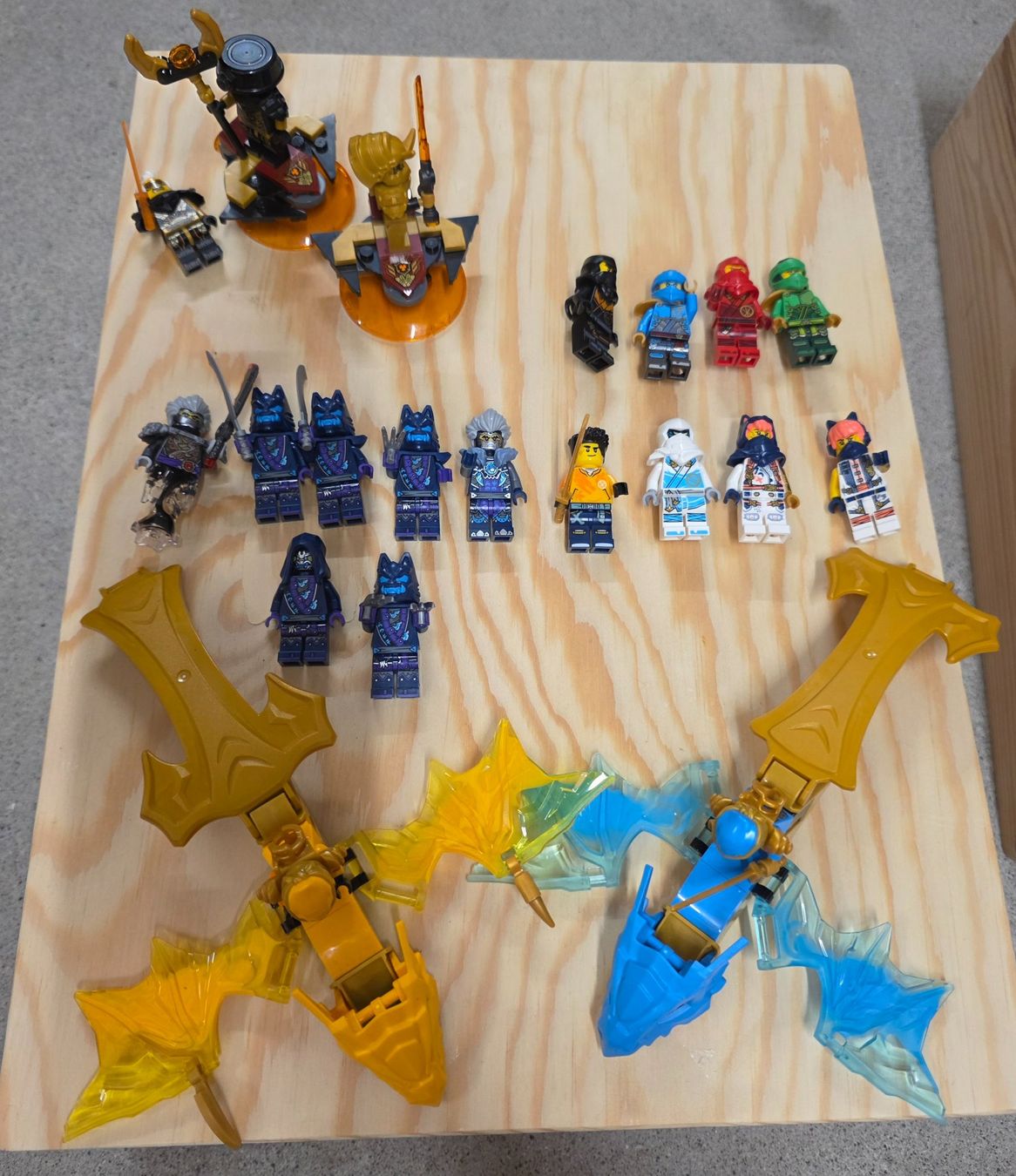 Lego Kit di costruzioni: Lego Ninjago Figuren + Sets – Usato da Zürich venduto da sougia11