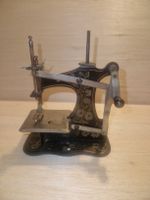 Müller Nr. 1 Kindernähmaschine