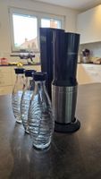 SodaStream Wassersprudler schwarz mit 3 Glasflaschen