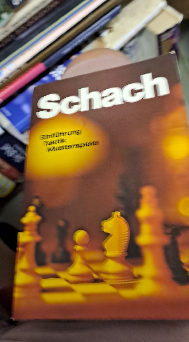 Libri: Schach Buch "Einfuhrung ins Schach" gebraucht – Usato da Zürich venduto da Schoebi19