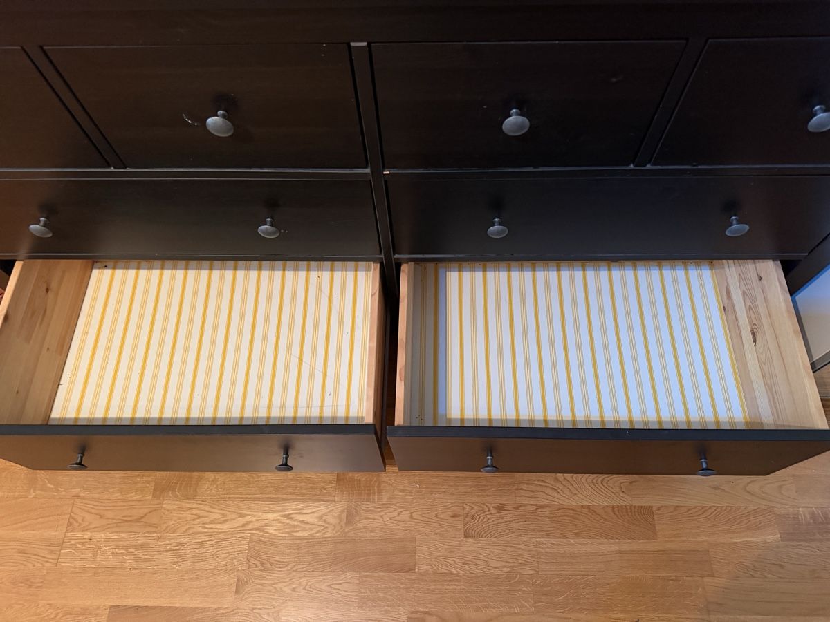 Ikea Cassettiere: Hemnes Kommode (Ikea) schwarz – Usato da Zürich venduto da Riiinchen 5