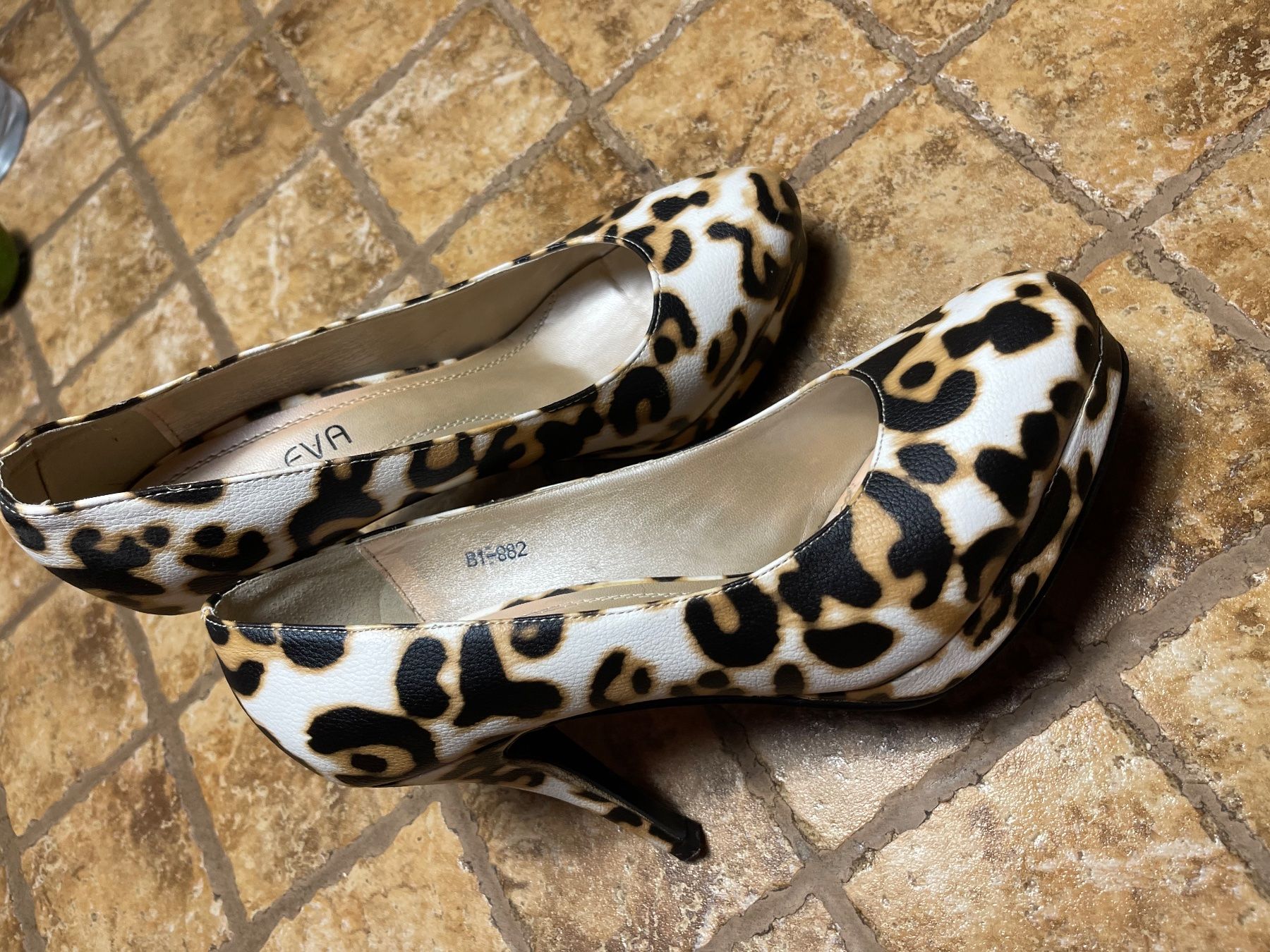 Scarpe da donna: Damen-High-Heels mit Leopardenmuster 38 – Nuovo (secondo la descrizione) da Gordevio venduto da LanaZimm 9