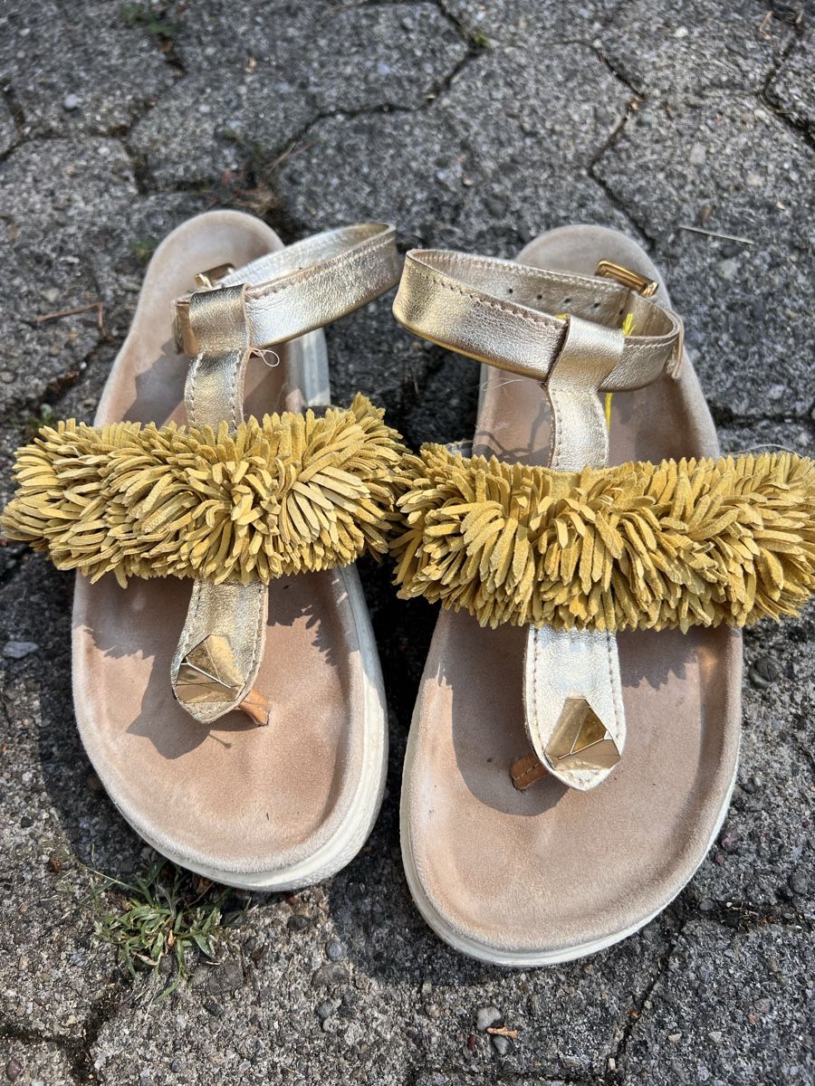 Inuikii Scarpe da donna: Sandalen Inuikii, Gr. 36, Fransen  – Usato da Solothurn venduto da Brini06