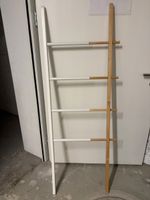 Handtuchleiter Holz weiss vier Sprossen guter Zustand